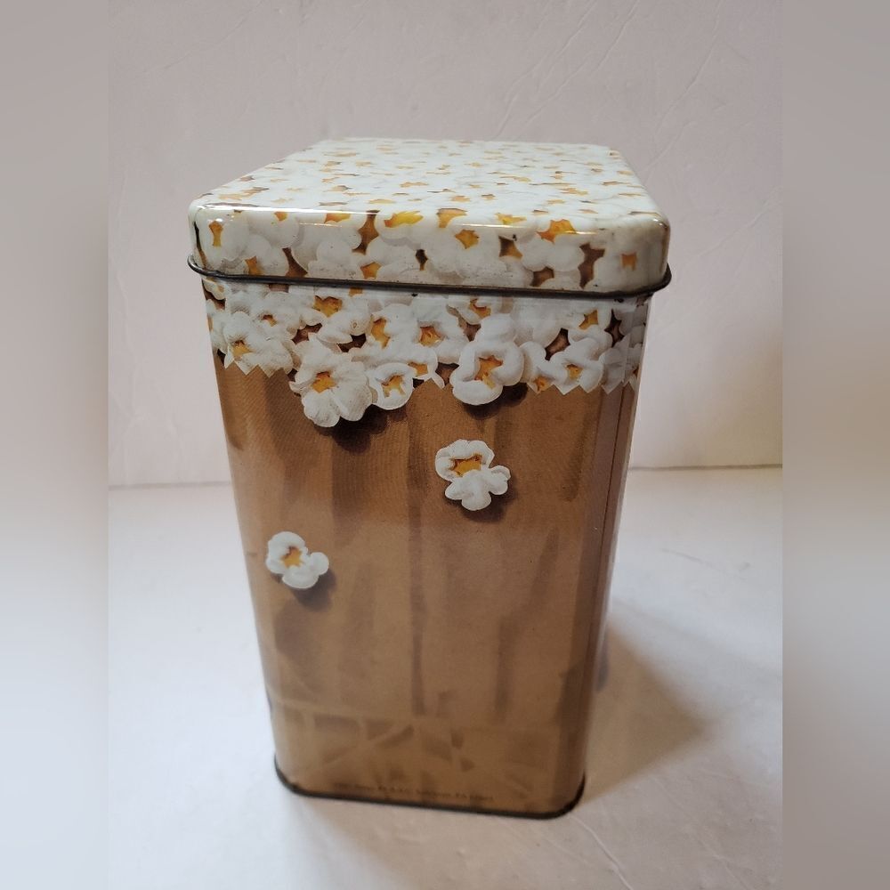 Mickey Mouse Popcorn Tin - Picture 3 of 10